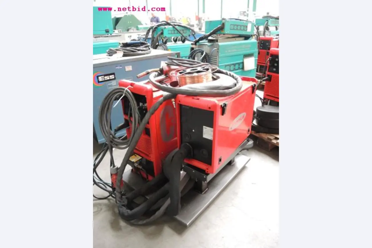 sheetmetal and metalworking machines <br><font size="2">In collaboration with Hilco Industrial Acquisitions bv<br></font>-3