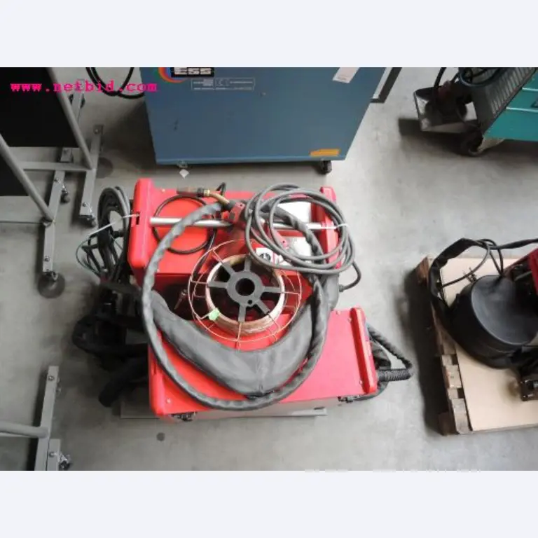 sheetmetal and metalworking machines <br><font size="2">In collaboration with Hilco Industrial Acquisitions bv<br></font>-4