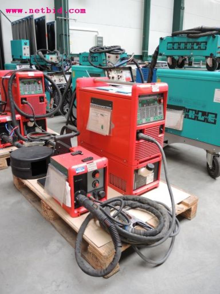 sheetmetal and metalworking machines <br><font size="2">In collaboration with Hilco Industrial Acquisitions bv<br></font>-1