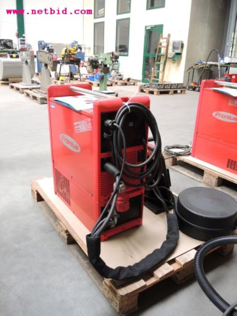 sheetmetal and metalworking machines <br><font size="2">In collaboration with Hilco Industrial Acquisitions bv<br></font>-4