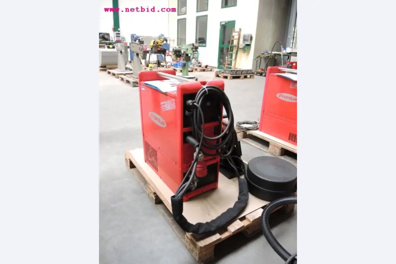 sheetmetal and metalworking machines <br><font size="2">In collaboration with Hilco Industrial Acquisitions bv<br></font>-4