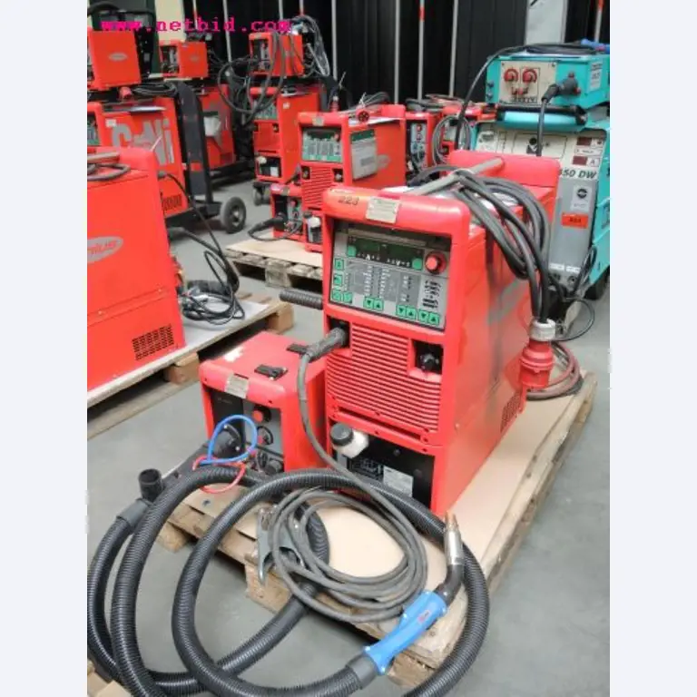 sheetmetal and metalworking machines <br><font size="2">In collaboration with Hilco Industrial Acquisitions bv<br></font>-1