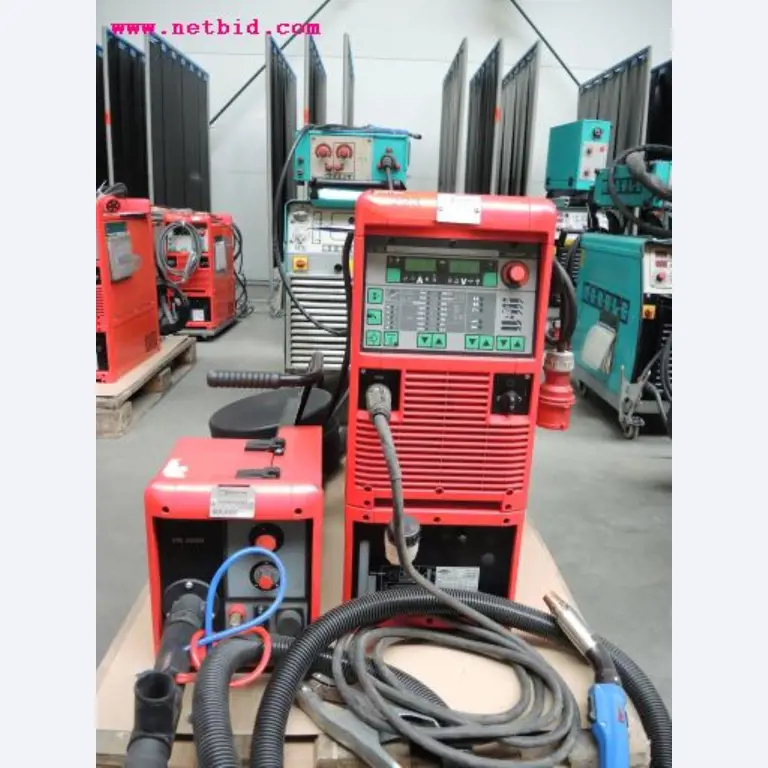 sheetmetal and metalworking machines <br><font size="2">In collaboration with Hilco Industrial Acquisitions bv<br></font>-2