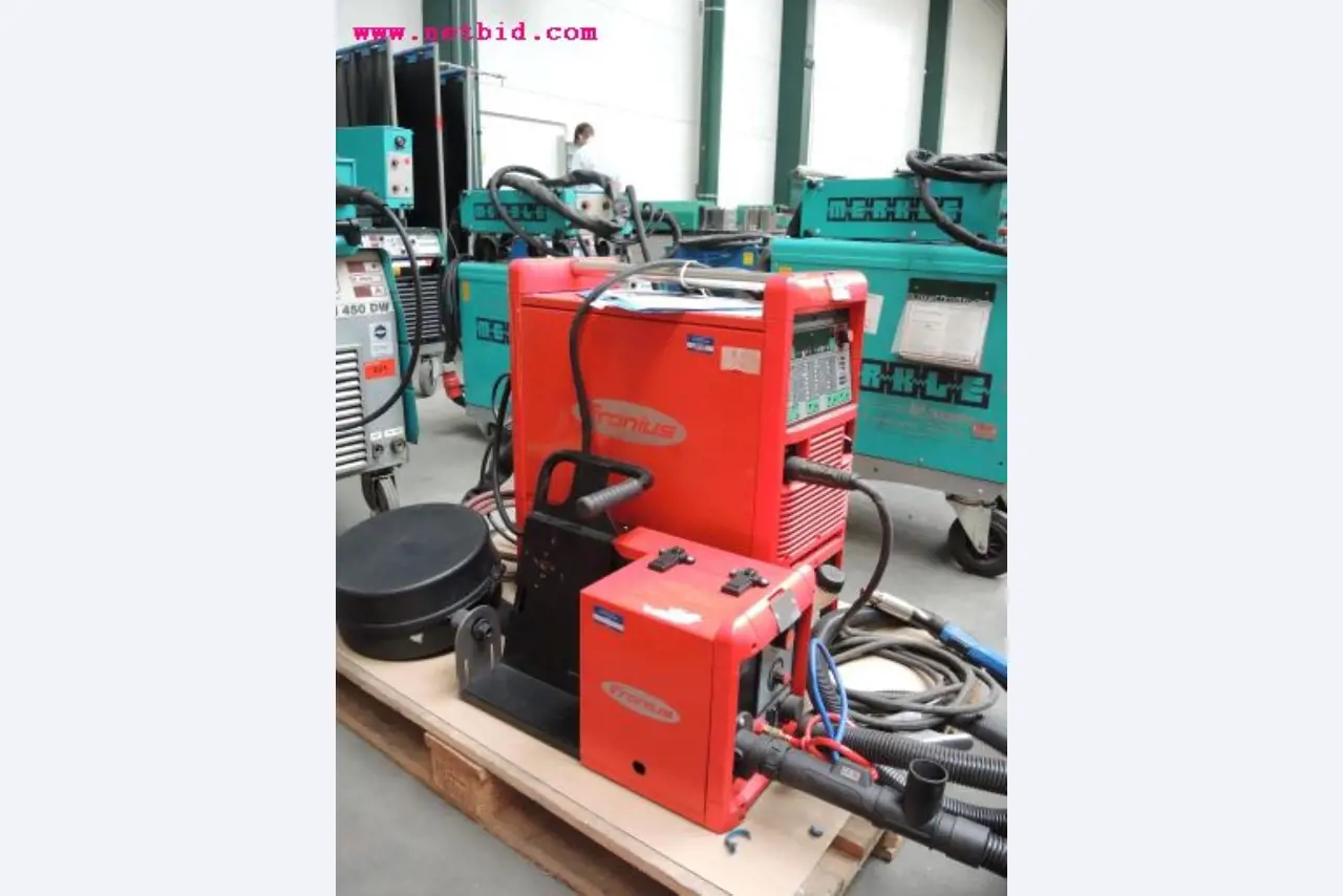 sheetmetal and metalworking machines <br><font size="2">In collaboration with Hilco Industrial Acquisitions bv<br></font>-3