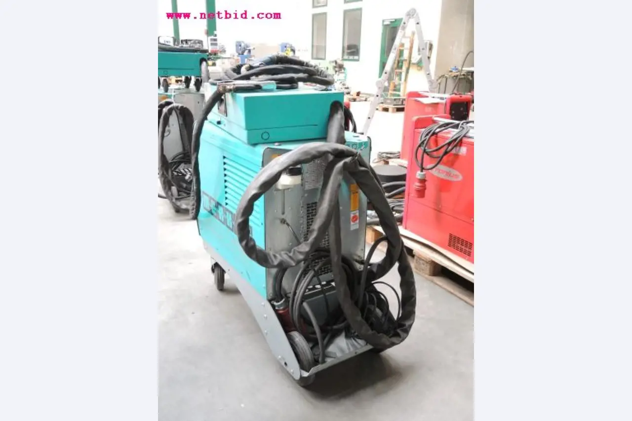 sheetmetal and metalworking machines <br><font size="2">In collaboration with Hilco Industrial Acquisitions bv<br></font>-4
