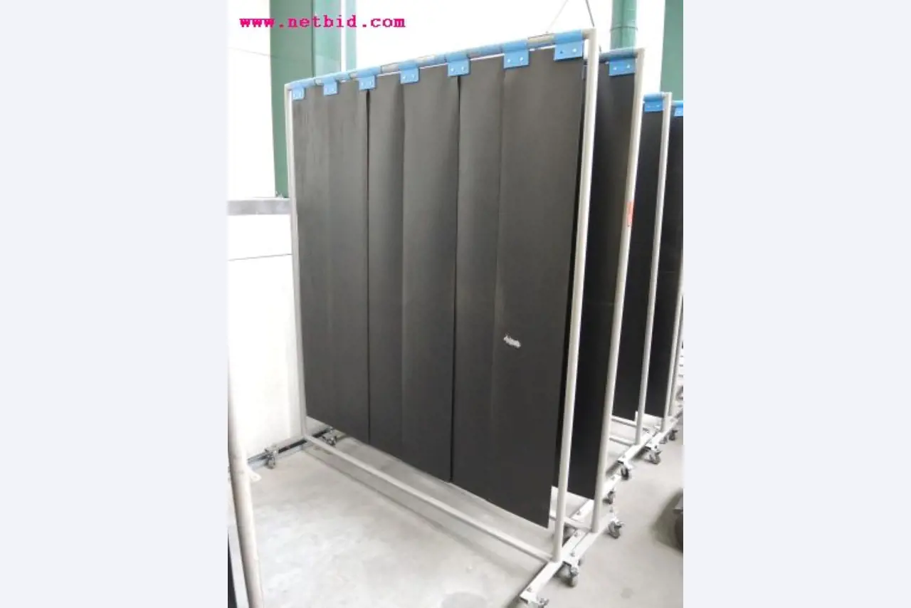 Chapas metálicas e máquinas para trabalhar metais<br><font size="2">Em colaboração com a Hilco Industrial Acquisitions bv</font>-3