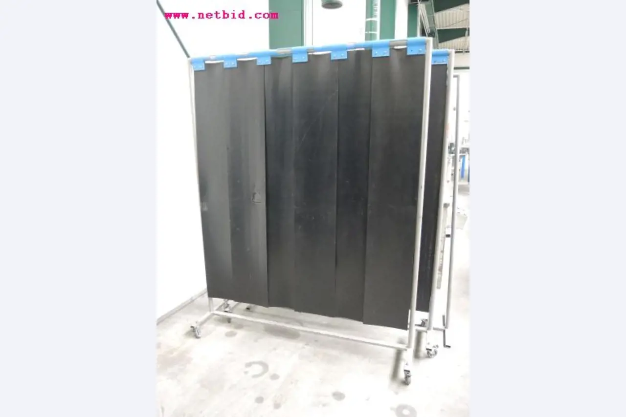 Chapas metálicas e máquinas para trabalhar metais<br><font size="2">Em colaboração com a Hilco Industrial Acquisitions bv</font>-3