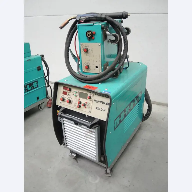 Chapas metálicas e máquinas para trabalhar metais<br><font size="2">Colaboração com Hilco Industrial Acquisitions bv</font><br><img src="/images/hil.png"><br>-1