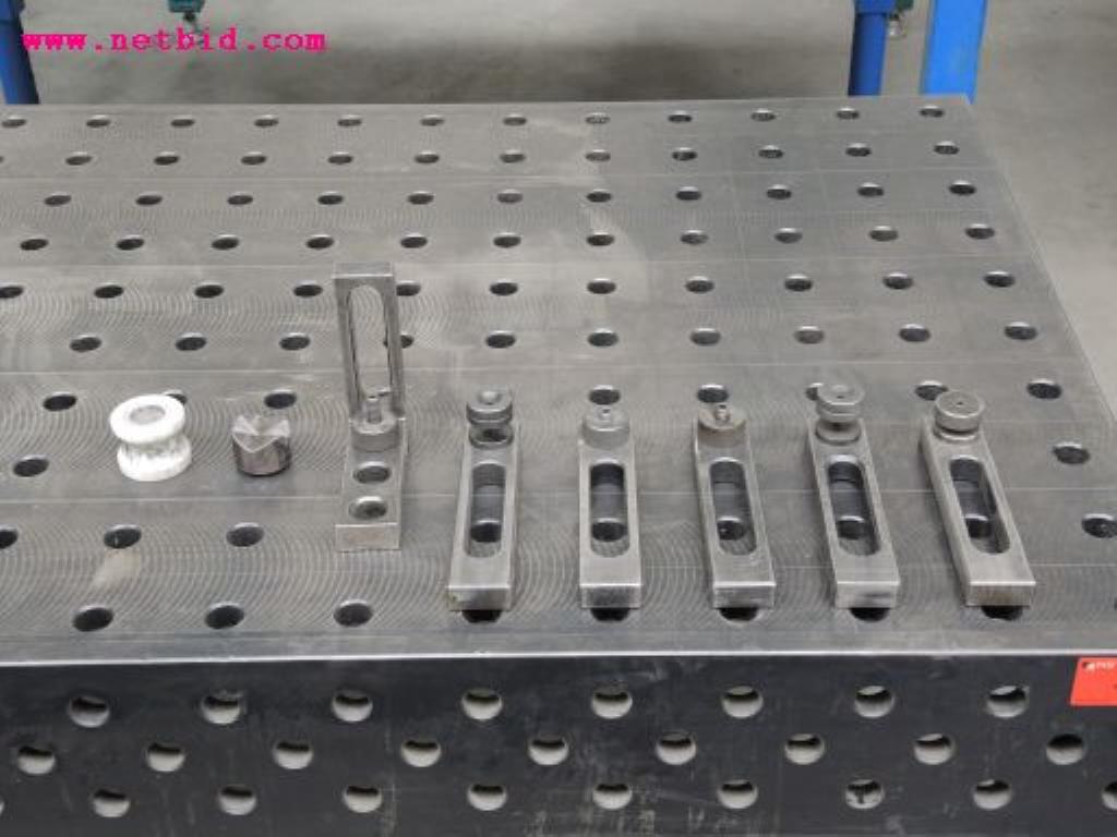 sheetmetal and metalworking machines <br><font size="2">In collaboration with Hilco Industrial Acquisitions bv<br></font>-6