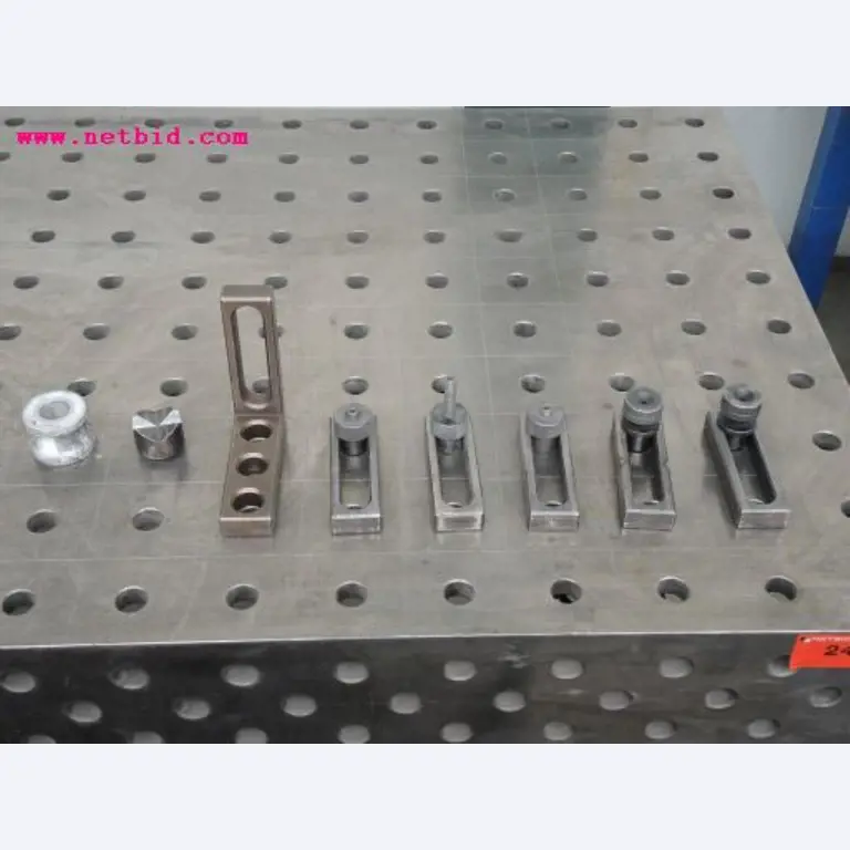 Blech- und Metallbearbeitungsmaschinen<br><font size="2">In Zusammenarbeit mit Hilco Industrial Acquisitions bv</font>-6