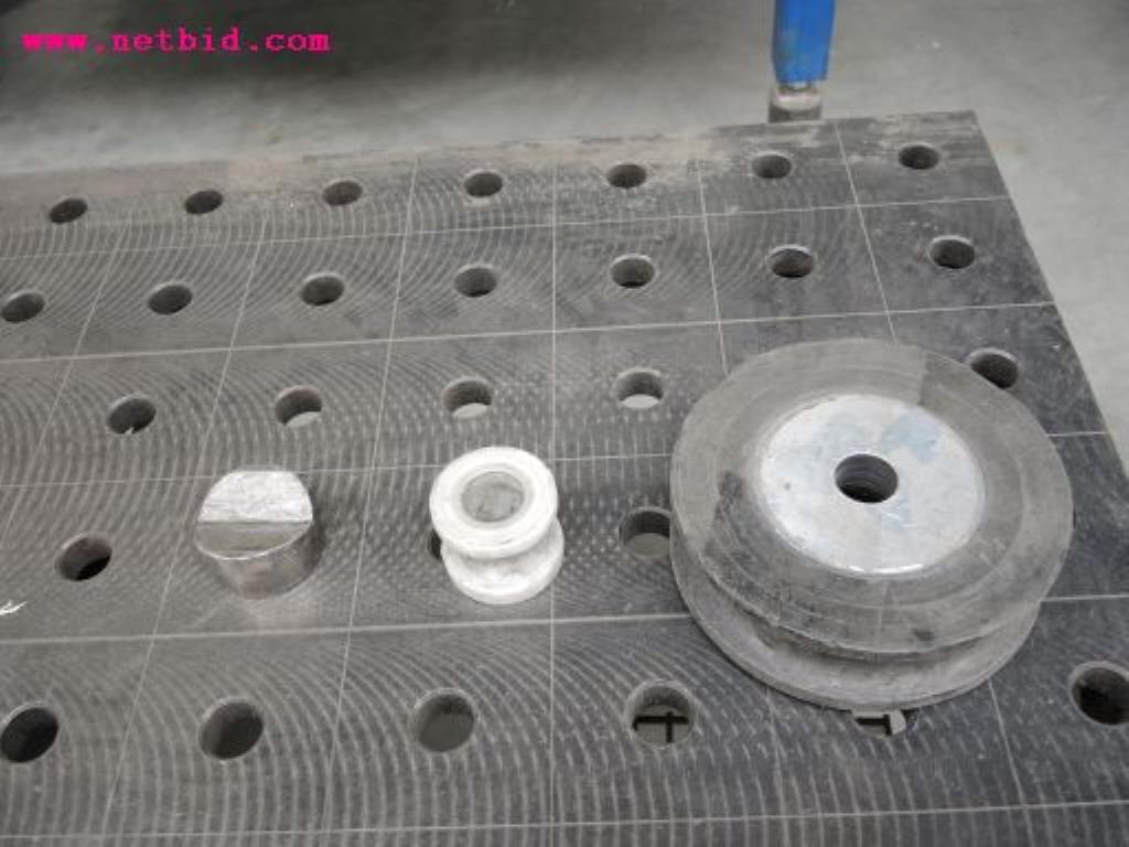 sheetmetal and metalworking machines <br><font size="2">In collaboration with Hilco Industrial Acquisitions bv<br></font>-8