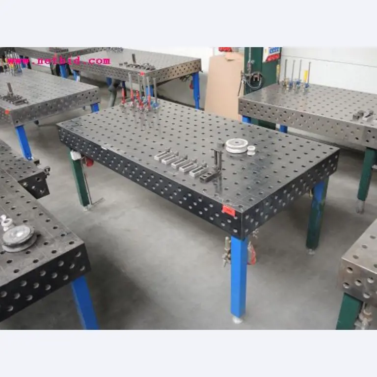 Blech- und Metallbearbeitungsmaschinen<br><font size="2">In Zusammenarbeit mit Hilco Industrial Acquisitions bv</font>-1