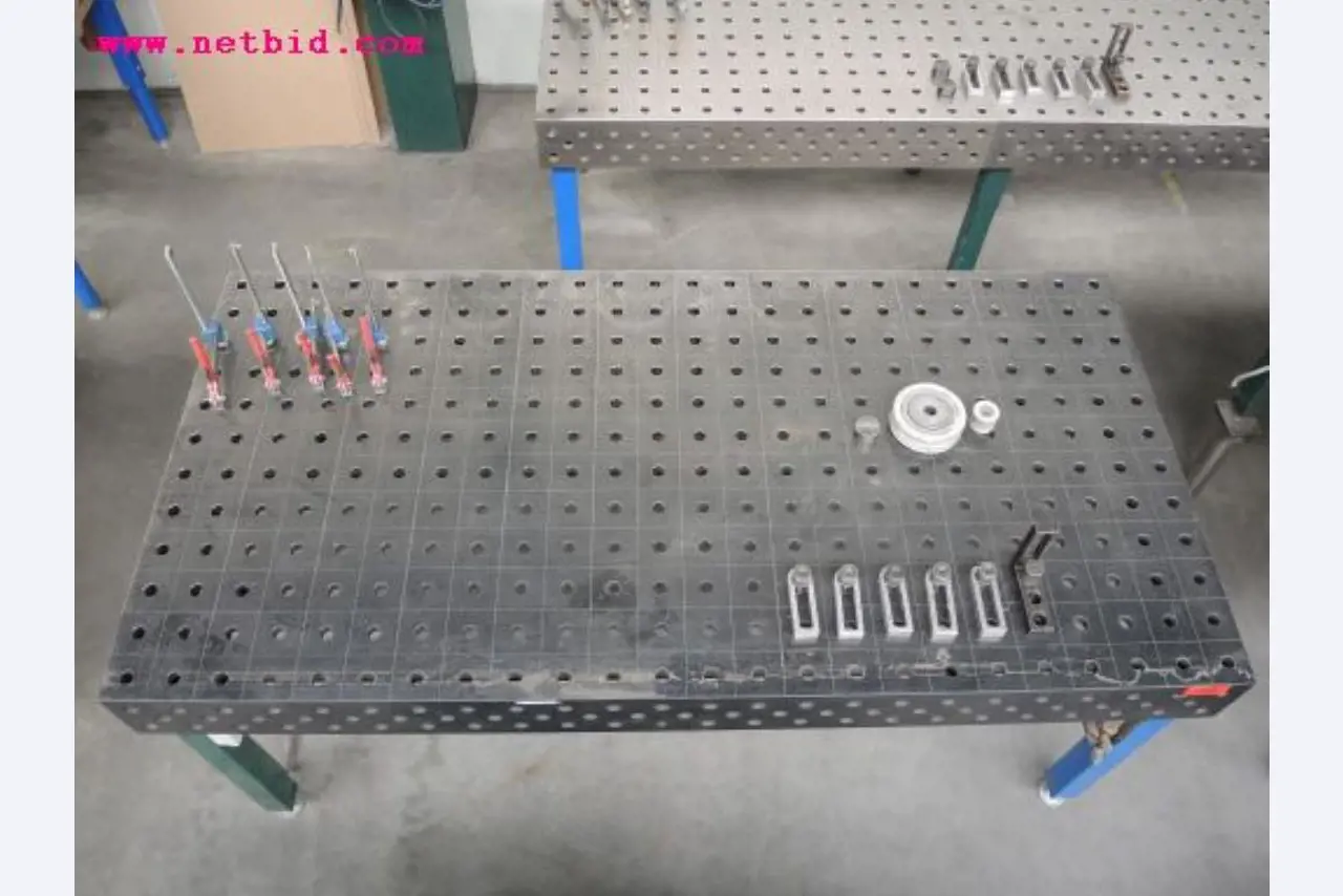 Blech- und Metallbearbeitungsmaschinen<br><font size="2">In Zusammenarbeit mit Hilco Industrial Acquisitions bv</font>-3