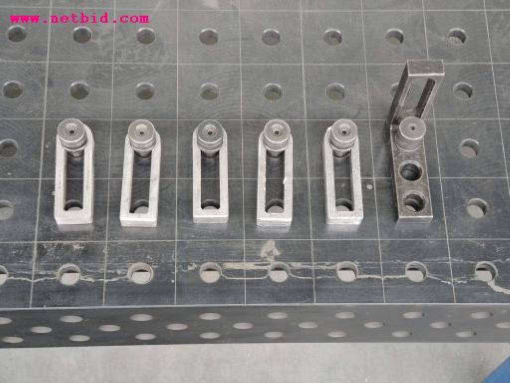 sheetmetal and metalworking machines <br><font size="2">In collaboration with Hilco Industrial Acquisitions bv<br></font>-5