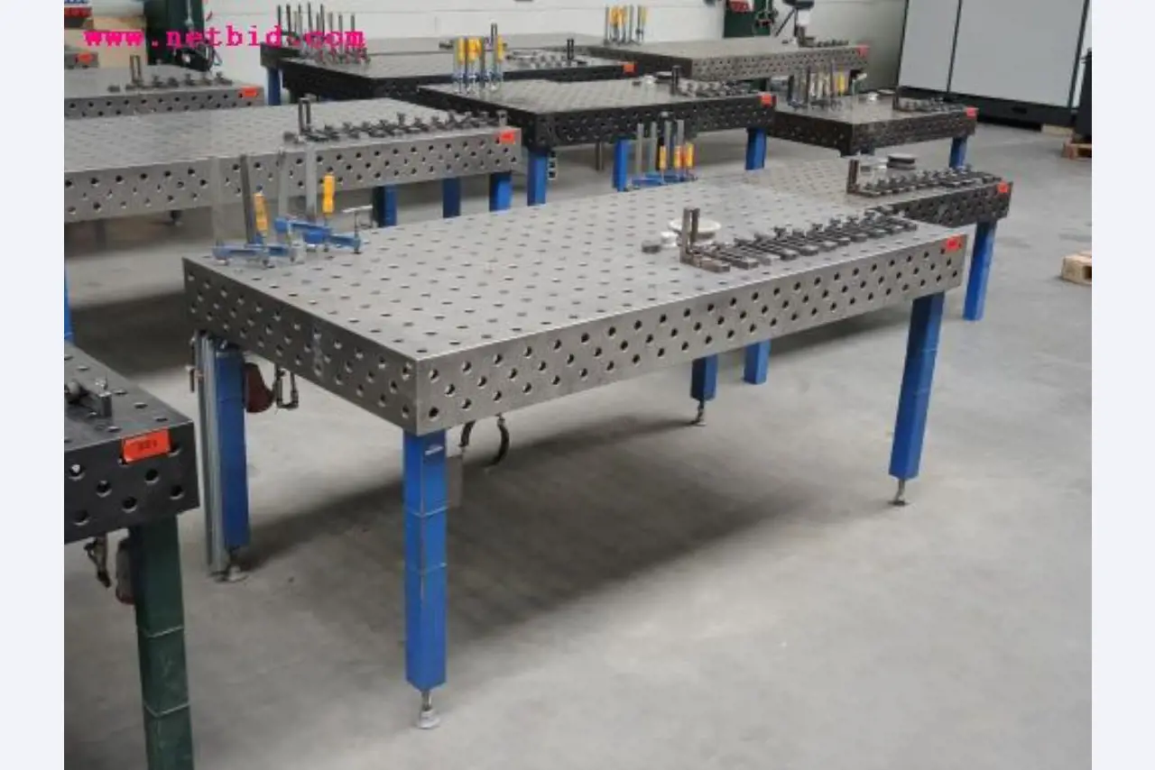 Blech- und Metallbearbeitungsmaschinen<br><font size="2">In Zusammenarbeit mit Hilco Industrial Acquisitions bv</font>-3