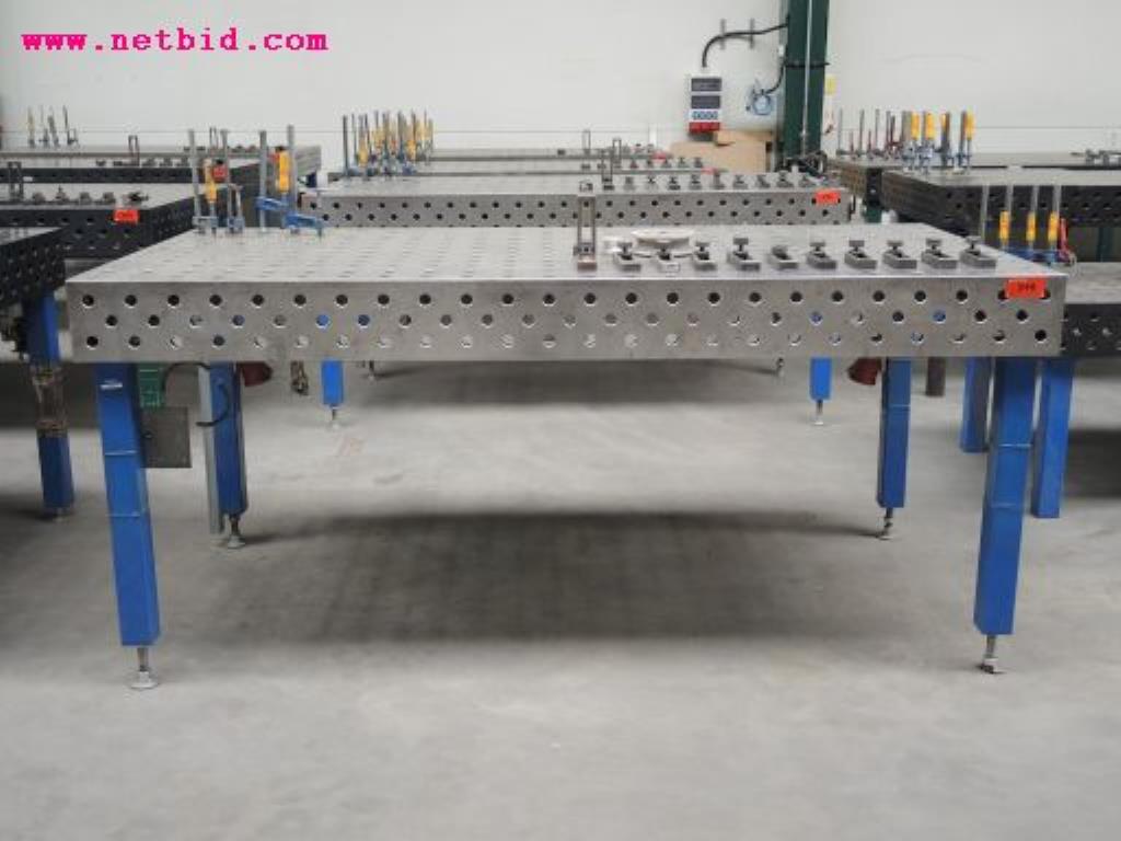 sheetmetal and metalworking machines <br><font size="2">In collaboration with Hilco Industrial Acquisitions bv<br></font>-4