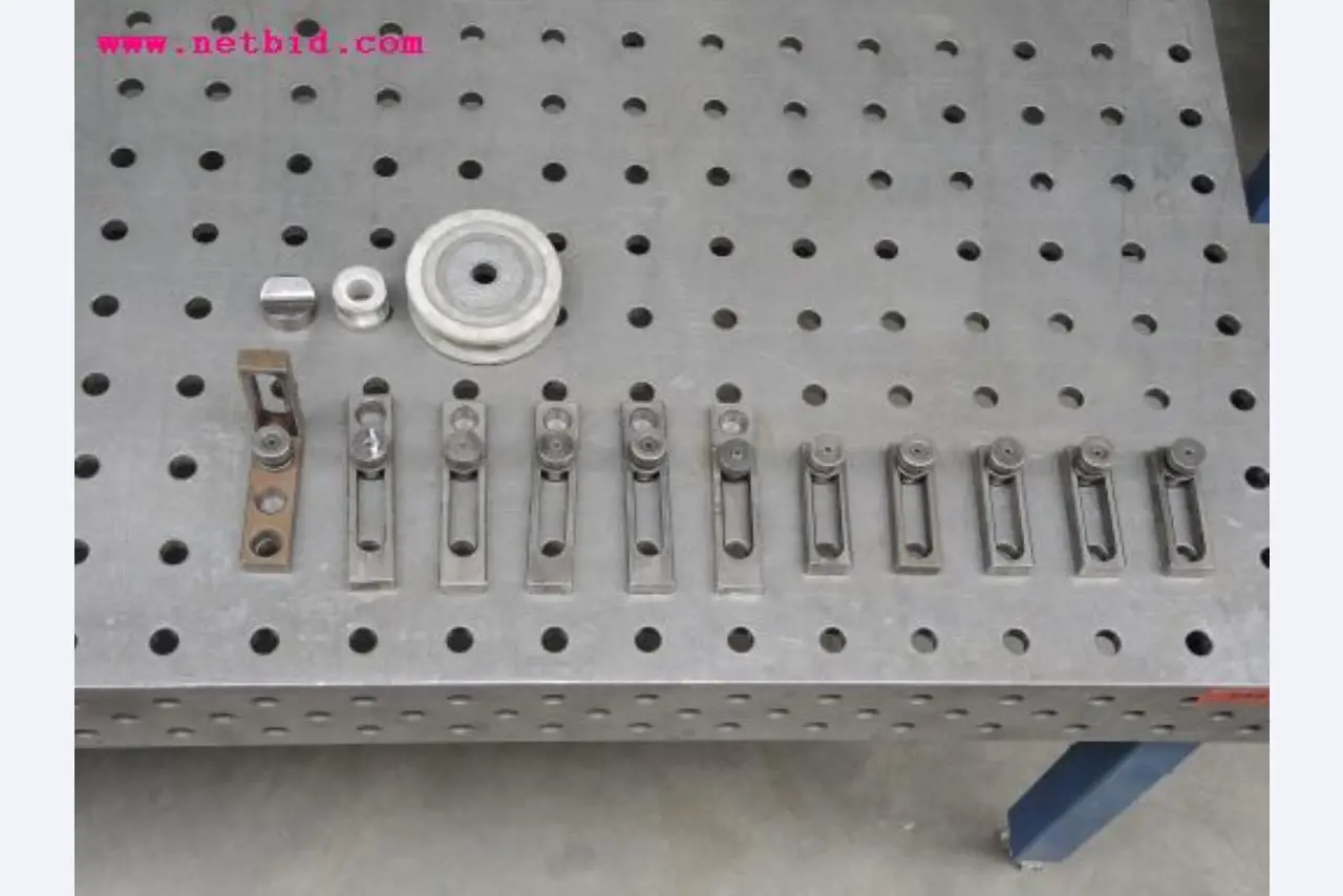 Blech- und Metallbearbeitungsmaschinen<br><font size="2">In Zusammenarbeit mit Hilco Industrial Acquisitions bv</font>-6