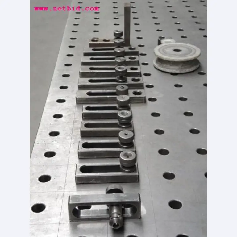 Blech- und Metallbearbeitungsmaschinen<br><font size="2">In Zusammenarbeit mit Hilco Industrial Acquisitions bv</font>-8