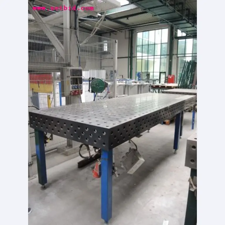 Blech- und Metallbearbeitungsmaschinen<br><font size="2">In Zusammenarbeit mit Hilco Industrial Acquisitions bv</font>-2