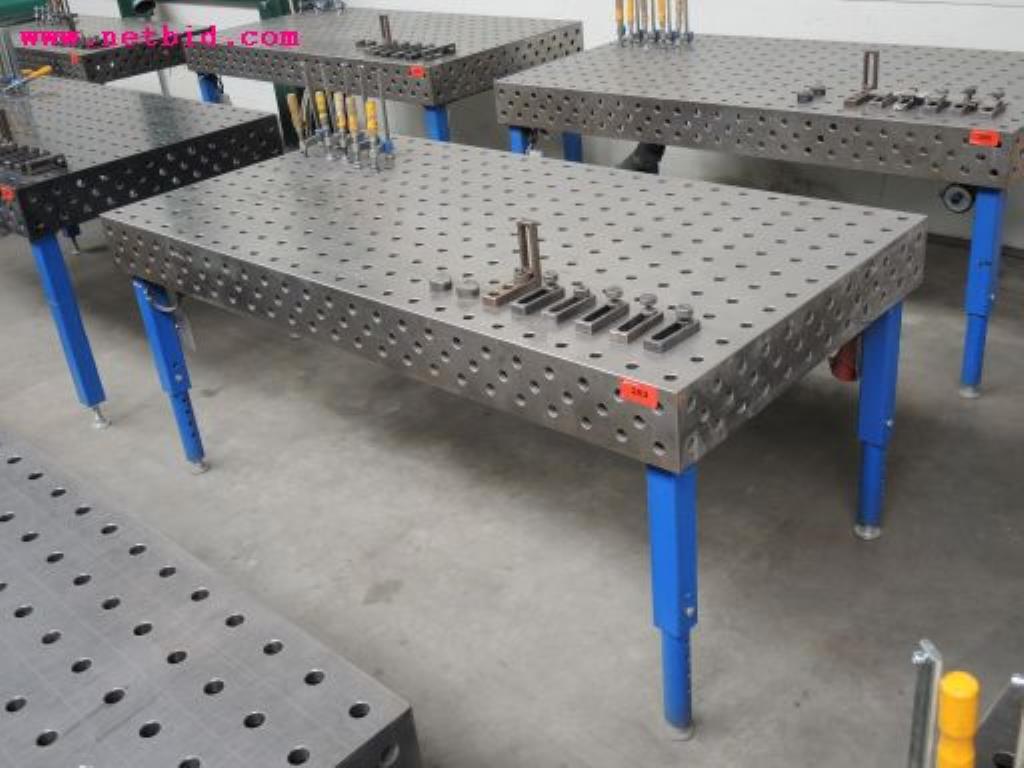 Blech- und Metallbearbeitungsmaschinen<br><font size="2">In Zusammenarbeit mit Hilco Industrial Acquisitions bv</font>-2