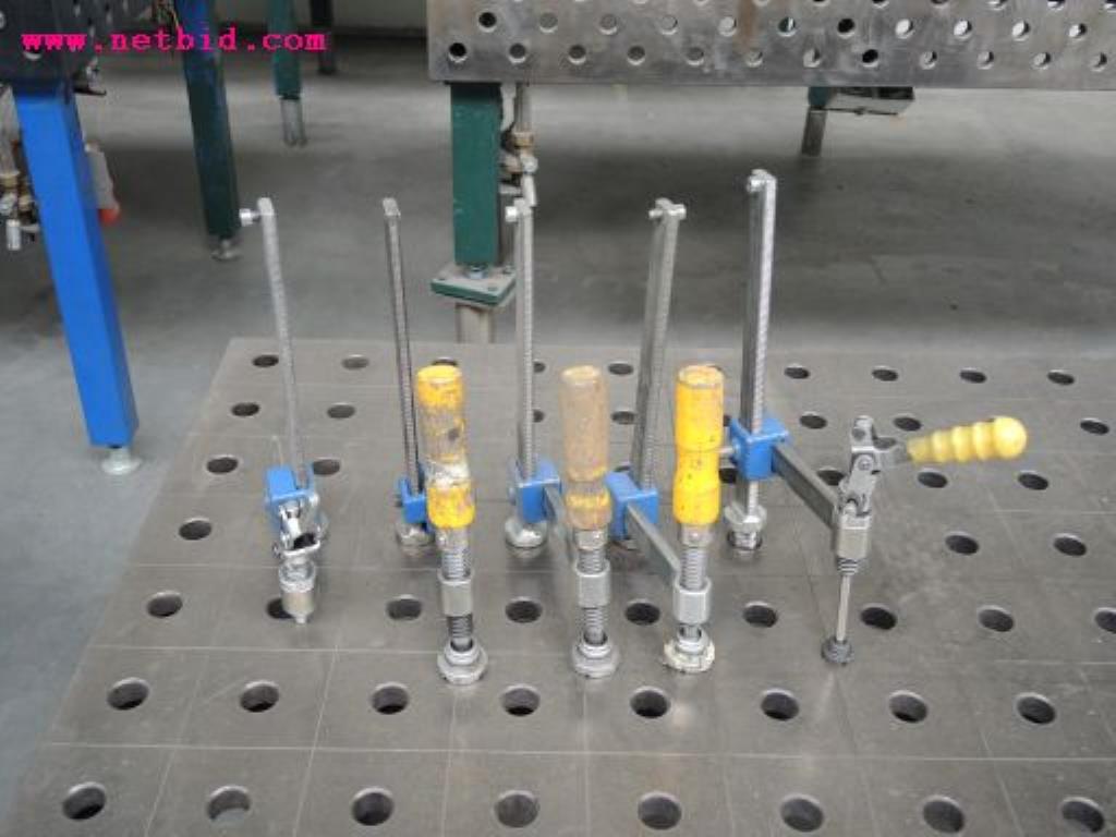 Blech- und Metallbearbeitungsmaschinen<br><font size="2">In Zusammenarbeit mit Hilco Industrial Acquisitions bv</font>-6