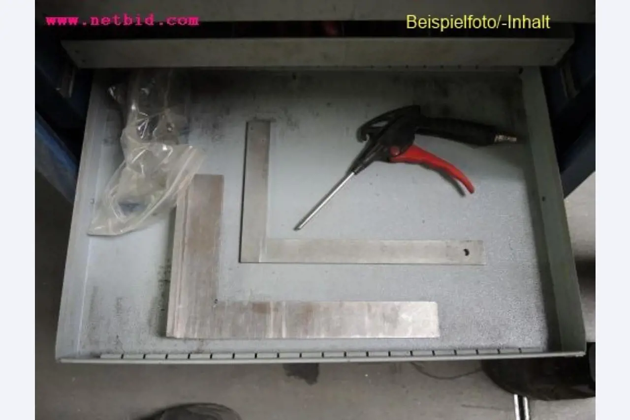 Chapas metálicas e máquinas para trabalhar metais<br><font size="2">Em colaboração com a Hilco Industrial Acquisitions bv</font>-15