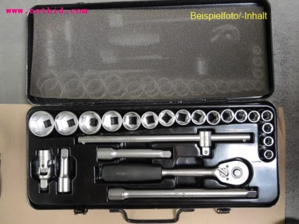 Blech- und Metallbearbeitungsmaschinen<br><font size="2">In Zusammenarbeit mit Hilco Industrial Acquisitions bv</font>-18