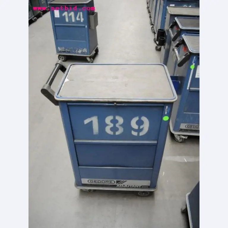 Chapas metálicas e máquinas para trabalhar metais<br><font size="2">Em colaboração com a Hilco Industrial Acquisitions bv</font>-4