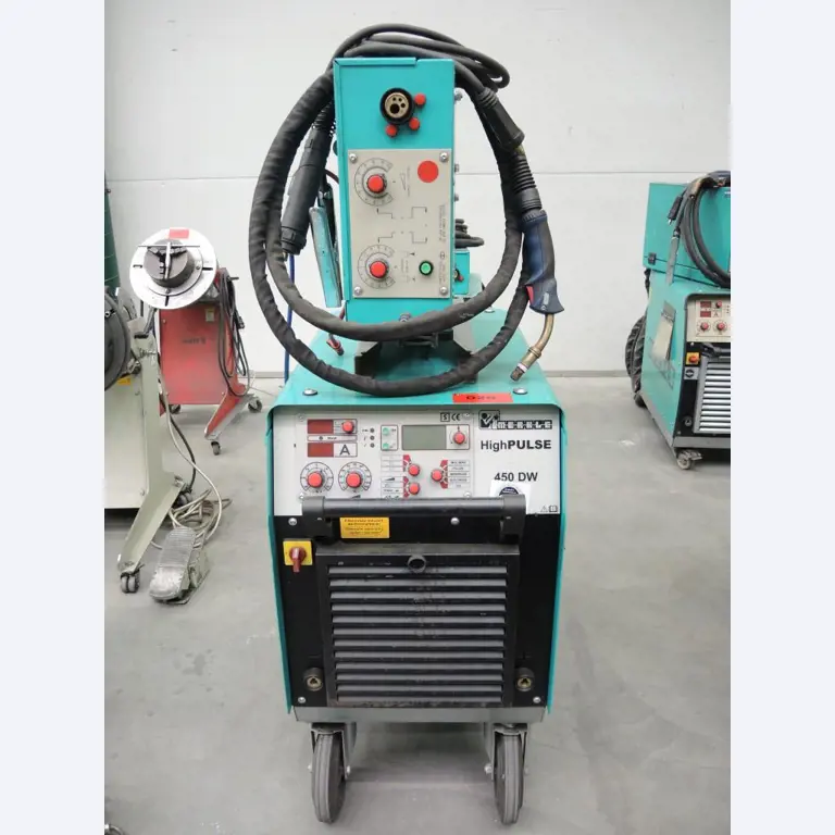 Chapas metálicas e máquinas para trabalhar metais<br><font size="2">Colaboração com Hilco Industrial Acquisitions bv</font><br><img src="/images/hil.png"><br>-2