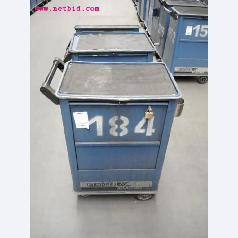 Chapas metálicas e máquinas para trabalhar metais<br><font size="2">Em colaboração com a Hilco Industrial Acquisitions bv</font>-5