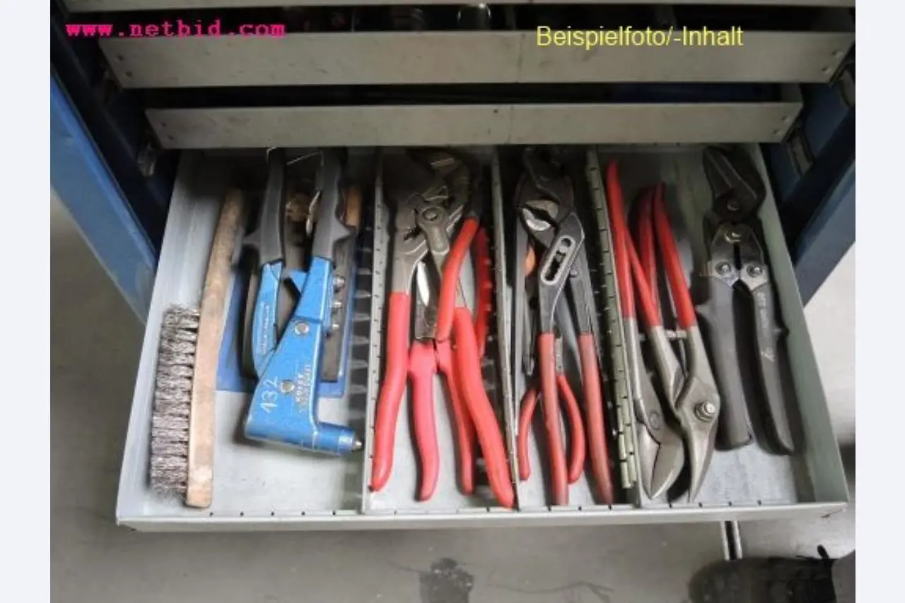 Chapas metálicas e máquinas para trabalhar metais<br><font size="2">Em colaboração com a Hilco Industrial Acquisitions bv</font>-14