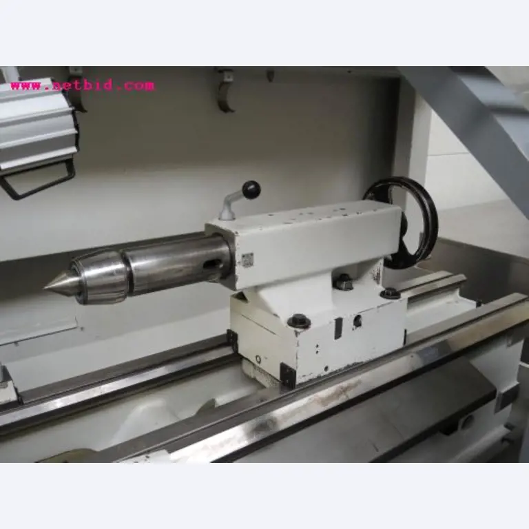 Chapas metálicas e máquinas para trabalhar metais<br><font size="2">Em colaboração com a Hilco Industrial Acquisitions bv</font>-14