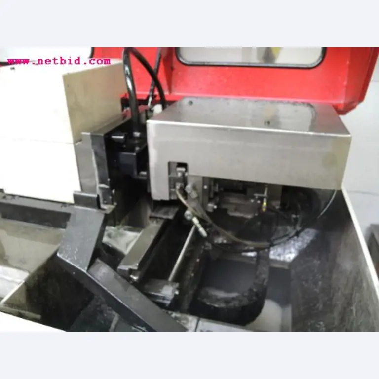 Chapas metálicas e máquinas para trabalhar metais<br><font size="2">Em colaboração com a Hilco Industrial Acquisitions bv</font>-2
