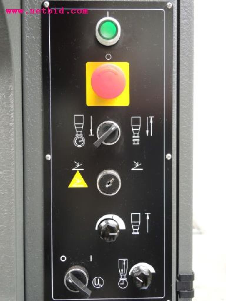 sheetmetal and metalworking machines <br><font size="2">In collaboration with Hilco Industrial Acquisitions bv<br></font>-13