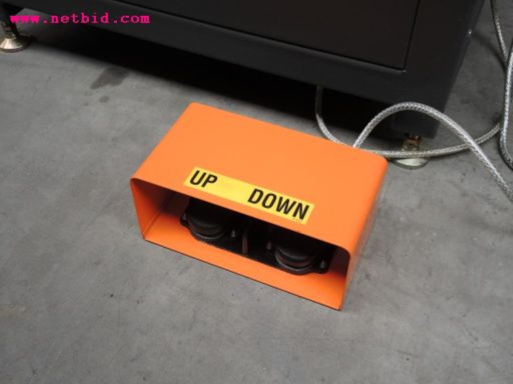 sheetmetal and metalworking machines <br><font size="2">In collaboration with Hilco Industrial Acquisitions bv<br></font>-4