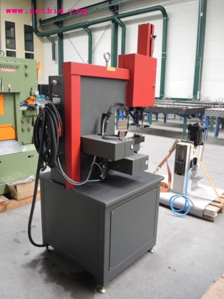 sheetmetal and metalworking machines <br><font size="2">In collaboration with Hilco Industrial Acquisitions bv<br></font>-9