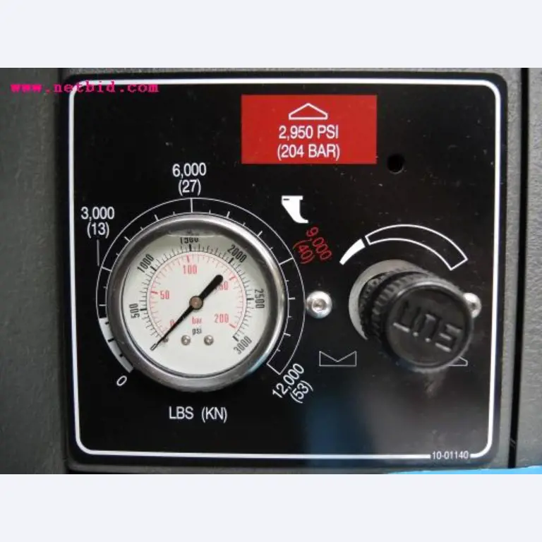Chapas metálicas e máquinas para trabalhar metais<br><font size="2">Em colaboração com a Hilco Industrial Acquisitions bv</font>-2