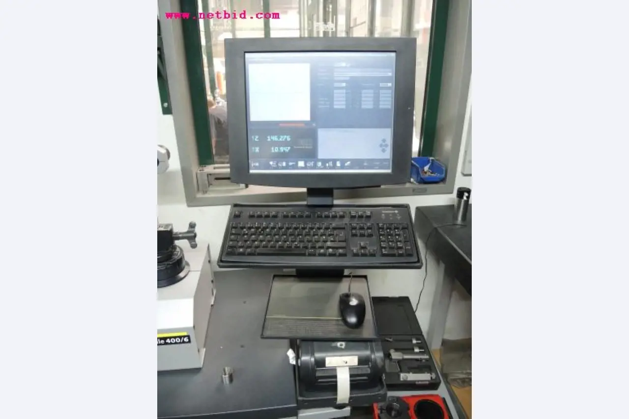 Chapas metálicas e máquinas para trabalhar metais<br><font size="2">Em colaboração com a Hilco Industrial Acquisitions bv</font>-10