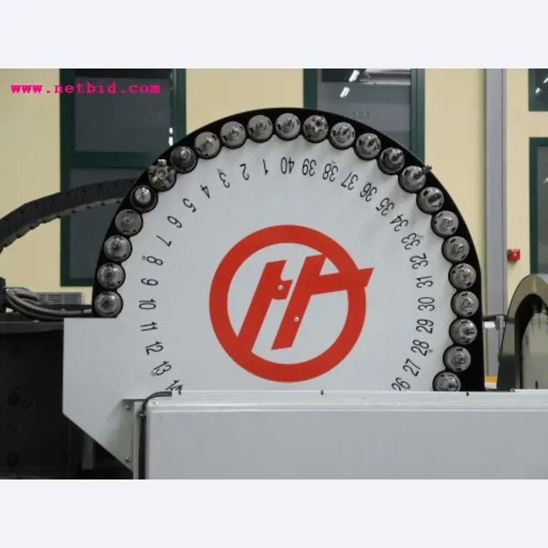Chapas metálicas e máquinas para trabalhar metais<br><font size="2">Em colaboração com a Hilco Industrial Acquisitions bv</font>-10