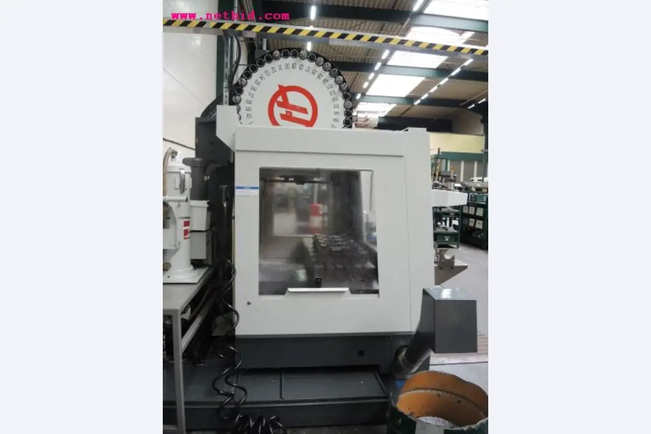Chapas metálicas e máquinas para trabalhar metais<br><font size="2">Em colaboração com a Hilco Industrial Acquisitions bv</font>-6