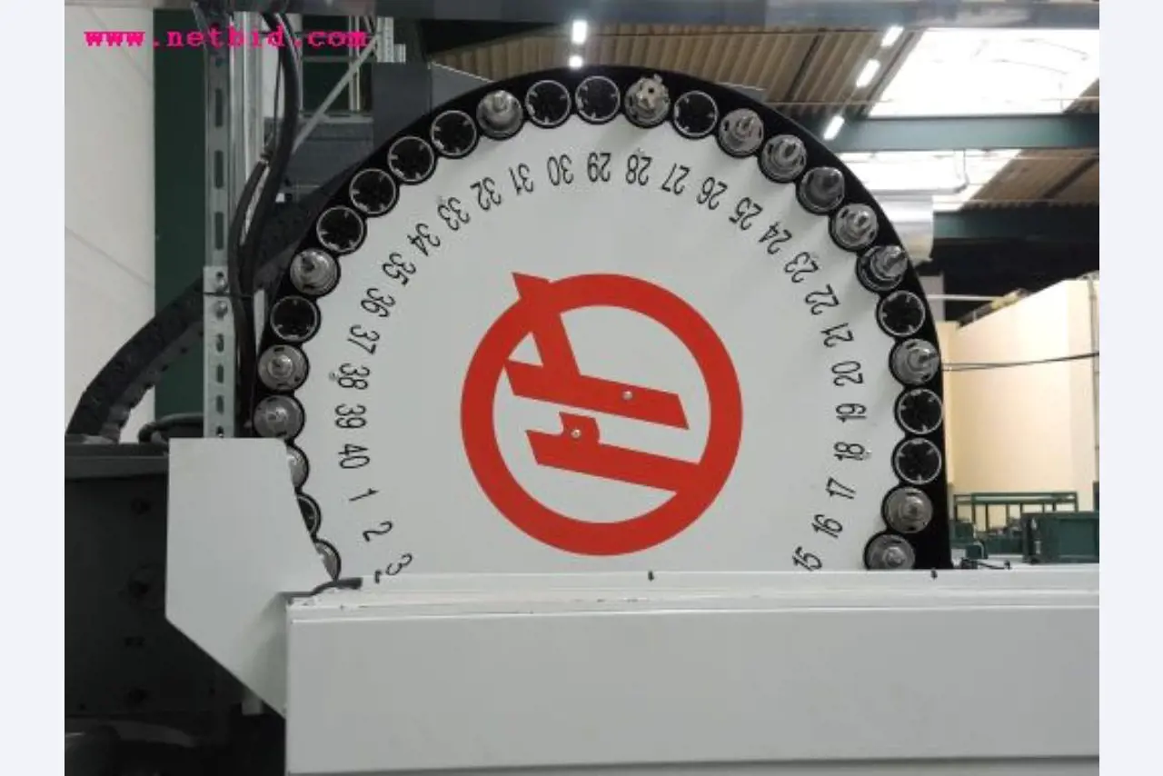 Chapas metálicas e máquinas para trabalhar metais<br><font size="2">Em colaboração com a Hilco Industrial Acquisitions bv</font>-7