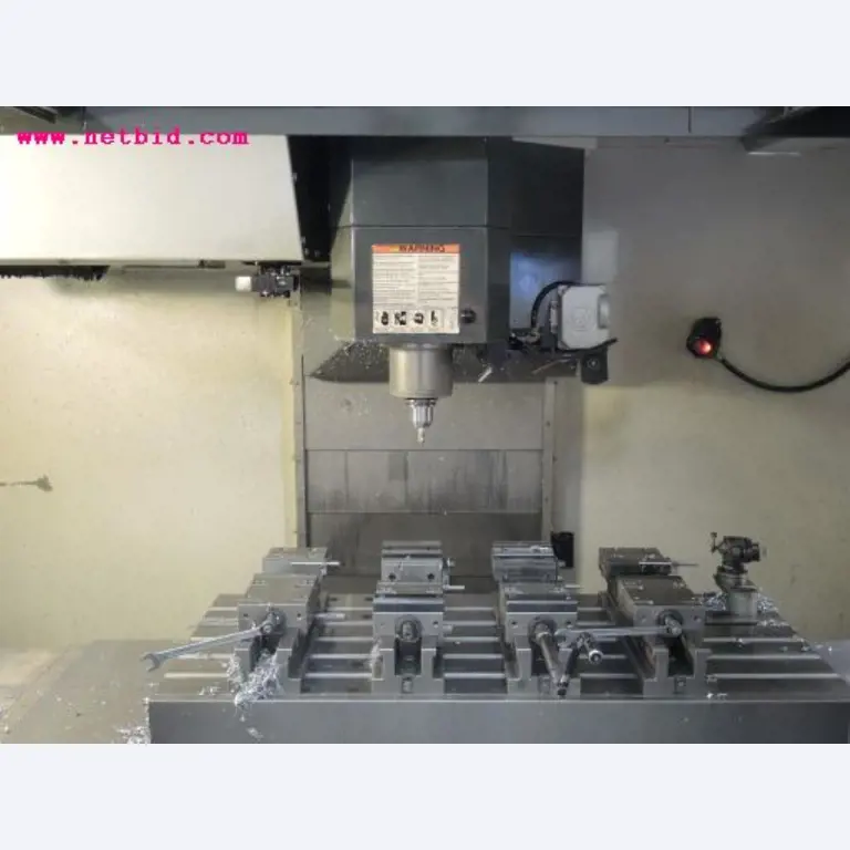 Chapas metálicas e máquinas para trabalhar metais<br><font size="2">Em colaboração com a Hilco Industrial Acquisitions bv</font>-13