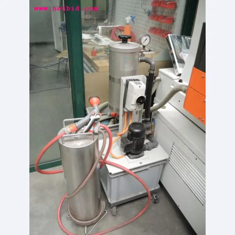 Chapas metálicas e máquinas para trabalhar metais<br><font size="2">Em colaboração com a Hilco Industrial Acquisitions bv</font>-9