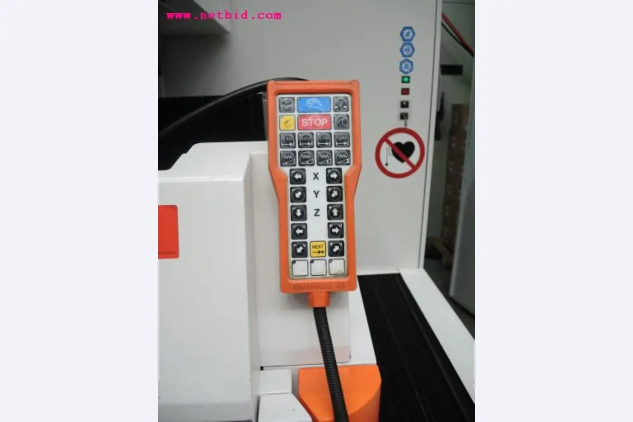 Chapas metálicas e máquinas para trabalhar metais<br><font size="2">Em colaboração com a Hilco Industrial Acquisitions bv</font>-2
