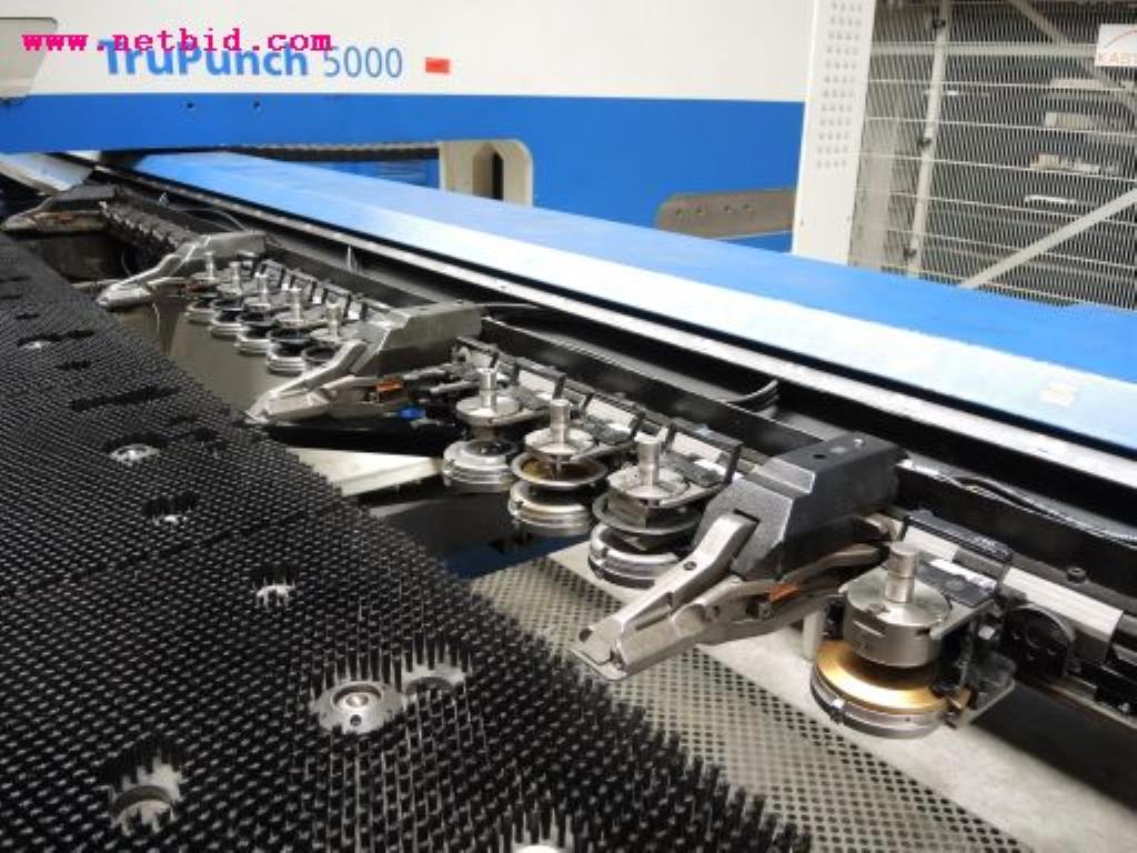 sheetmetal and metalworking machines <br><font size="2">In collaboration with Hilco Industrial Acquisitions bv<br></font>-10