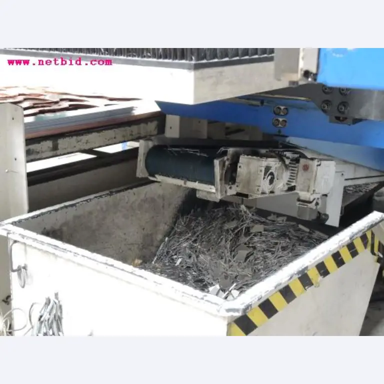 Chapas metálicas e máquinas para trabalhar metais<br><font size="2">Em colaboração com a Hilco Industrial Acquisitions bv</font>-9