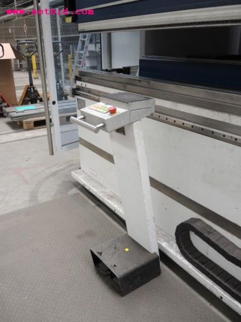 sheetmetal and metalworking machines <br><font size="2">In collaboration with Hilco Industrial Acquisitions bv<br></font>-12