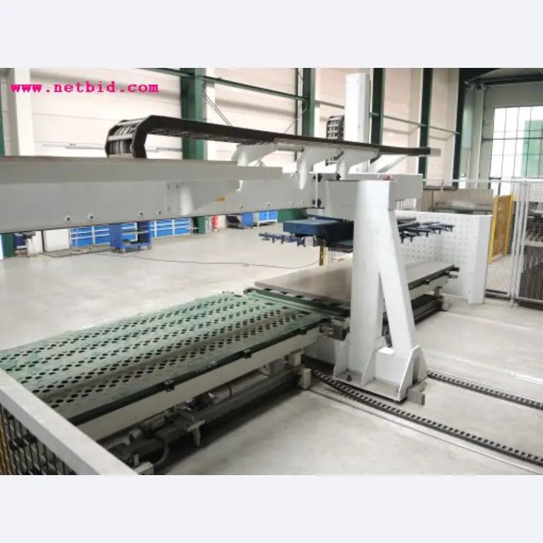 Chapas metálicas e máquinas para trabalhar metais<br><font size="2">Em colaboração com a Hilco Industrial Acquisitions bv</font>-13