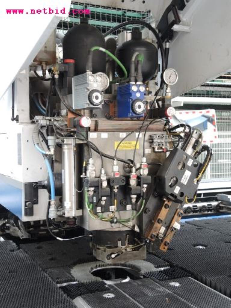 sheetmetal and metalworking machines <br><font size="2">In collaboration with Hilco Industrial Acquisitions bv<br></font>-15