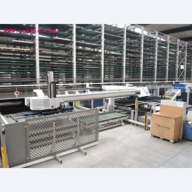Chapas metálicas e máquinas para trabalhar metais<br><font size="2">Em colaboração com a Hilco Industrial Acquisitions bv</font>-18
